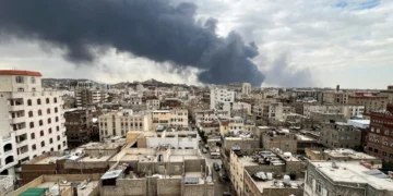 یمنی میزائل حملے سے تل ابیب میں سائرن، پروازیں معطل