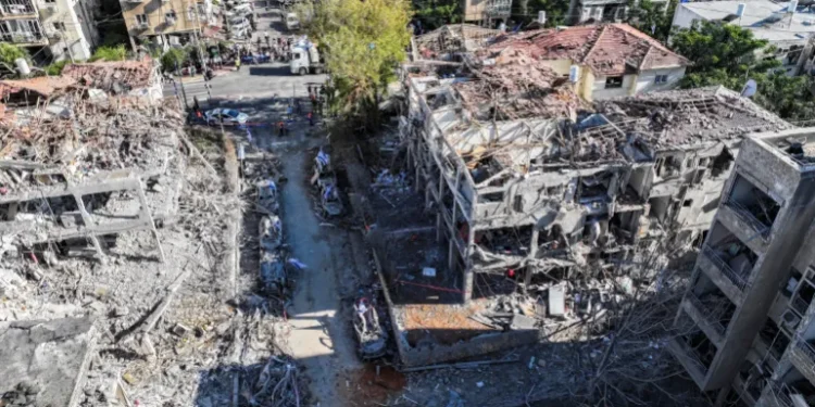 ایران کے بیلسٹک حملے جاری، مذاکراتی افواہیں مسترد