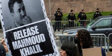 امریکی انتظامیہ کی مخالفت کے باوجود محمود خلیل کی رہائی کا حکم
