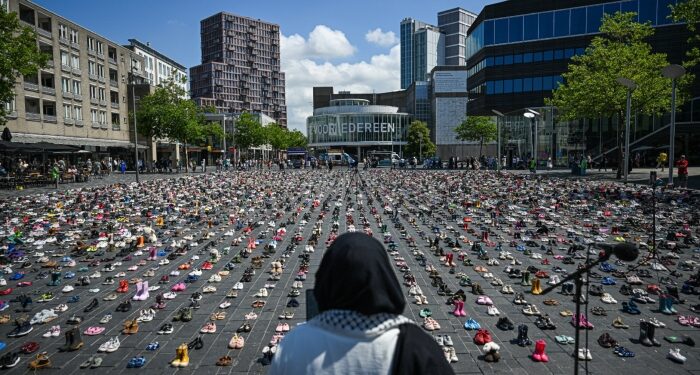 نیدرلینڈز کے عوام کا غزہ کے شہید بچوں کے حق میں منفرد احتجاج