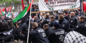 جرمن دانشوروں کی اپیل: اسرائیل کو اسلحے کی فراہمی بند کی جائے