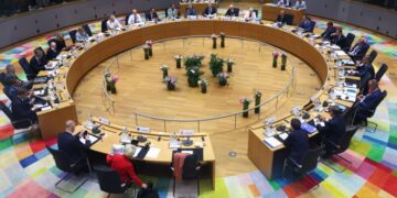 یورپی یونین کا غزہ میں فوری جنگ بندی اور محاصرہ ختم کرنے کا مطالبہ