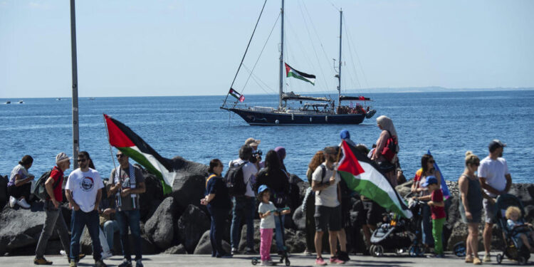 کشتی میڈلین: قابض اسرائیلی جبر کے باوجود امید اور یکجہتی کا پیغام