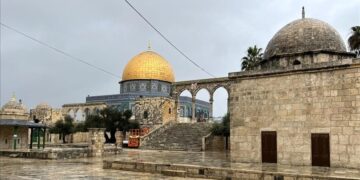 قبلہ اول: بندش کو دس روز، اذان و نماز پر پابندی، صہیونیوں کی جارحیت