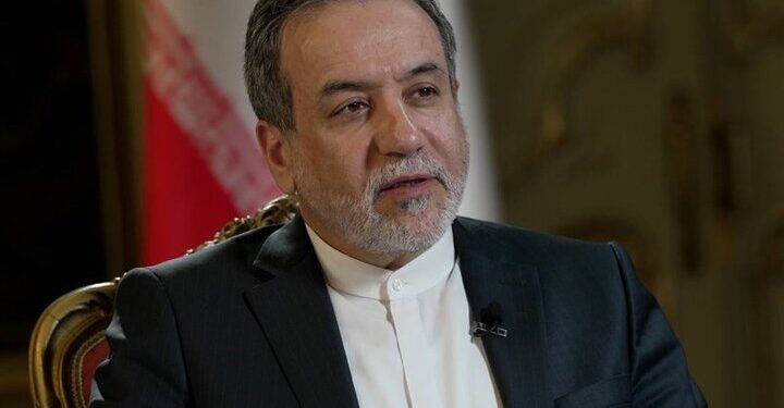 شام پر اسرائیلی حملہ افسوسناک مگر متوقع تھا، عراقچی کا ردعمل