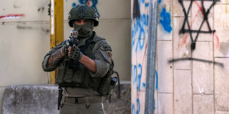 بیلجیم میں دو غاصب فوجی جنگی جرائم کے الزام میں گرفتار