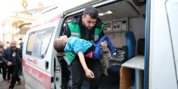 عالمی ادارۂ صحت نے غزہ سے تئیس مریض منتقل کیے، ہزاروں کی زندگیاں خطرے میں