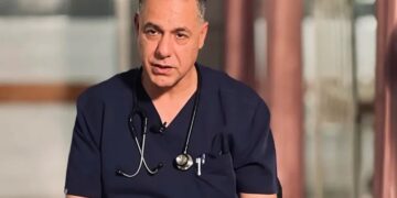 قابض حکومت کی حراست میں فلسطینی ڈاکٹر ابو صفیہ کی جان خطرے میں: وکیل