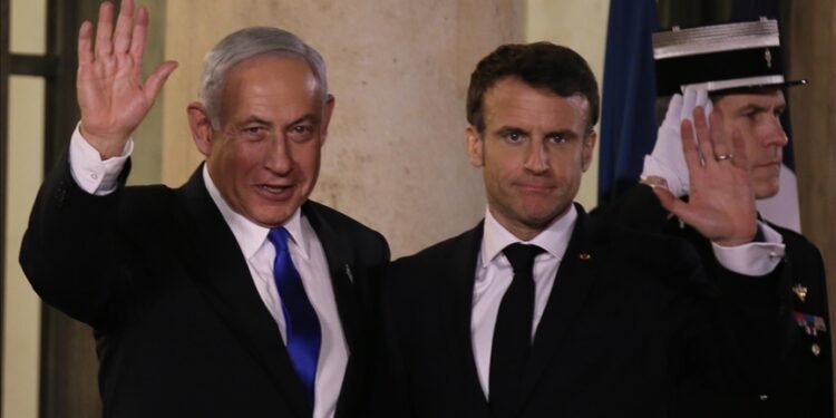 میکرون کے مؤقف نے صہیونی رہنماؤں کو اتنا ناراض کیوں کیا؟ اصل معاملہ کیا ہے؟