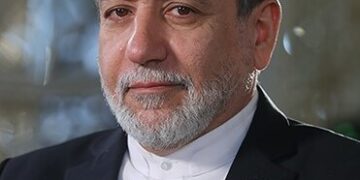 غزہ میں نسل کشی پر او آئی سی کا ہنگامی اجلاس بلایا جائے: عراقچی