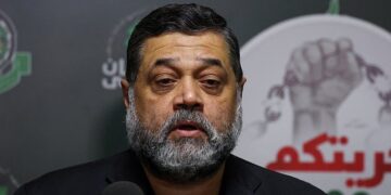 قابض اسرائیل کا غزہ کو قحط زدہ رکھنے کا منصوبہ، بائیس ہزار امدادی ٹرک روک لیے گئے: حمدان