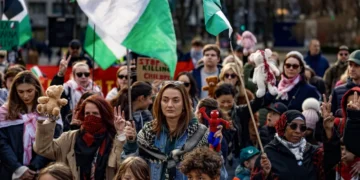 ناروے کے گرجا گھروں کی گھنٹیاں غزہ سے یکجہتی میں بجا دی گئیں