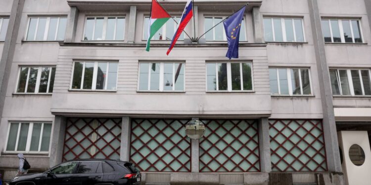 سلووینیا کا تاریخی فیصلہ: سفاک صہیونی حکومت سے اسلحے کی تجارت پر مکمل پابندی