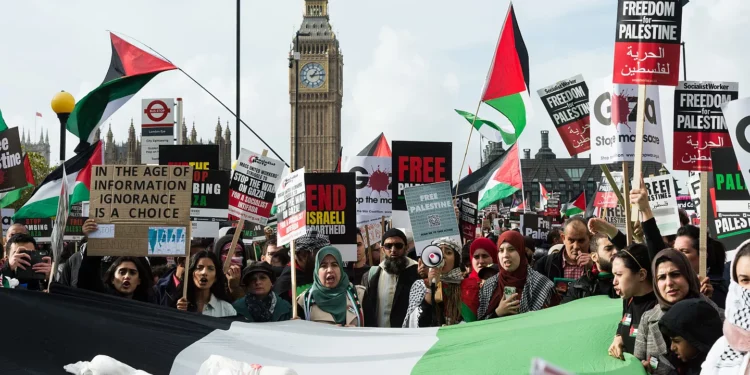 یورپ بھر میں غزہ پر صہیونی نسل کشی کے خلاف احتجاجی مظاہرے