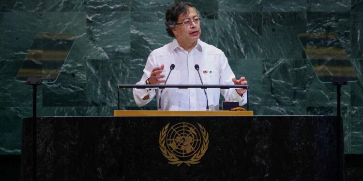 کولمبیا : فلسطین کی آزادی کیلئے عالمی فوج بنائی جائے