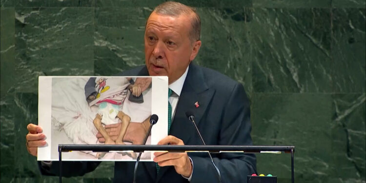 اردوان: غزہ میں جنگ نہیں، صہیونی قبضہ اور نسل کشی جاری ہے