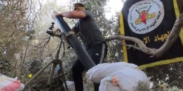 غزہ میں مجاہدین کا ظالم صہیونی کمانڈ سینٹر پر حملہ