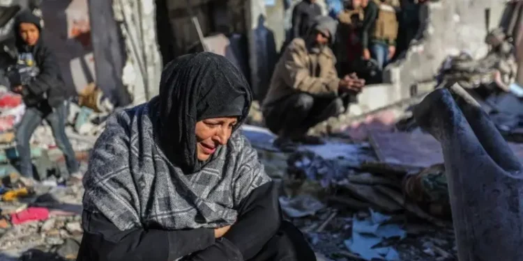 غزہ پر قاتلانہ صہیونی  بمباری، دو سو تیس حملوں میں ایک سو اٹھارہ فلسطینی شہد