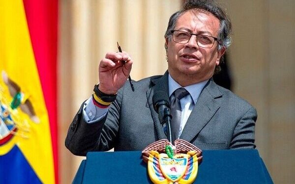 صدر کولمبیا: قابض اسرائیل کو اسلحہ دینا انسانیت کے خلاف جرم ہے