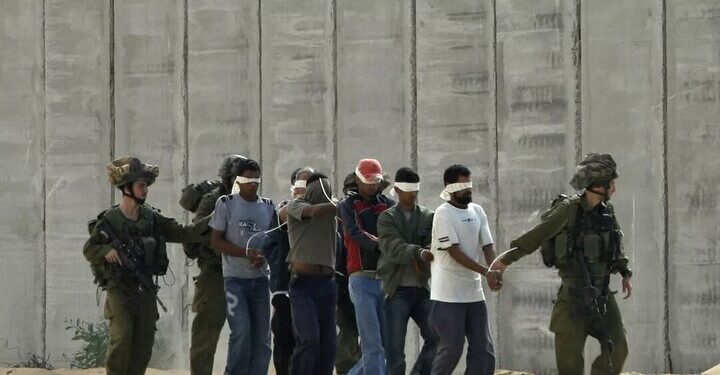 صہیونی قید کی زنجیریں ٹوٹنے لگیں، فلسطینی اسیروں کی رہائی شروع