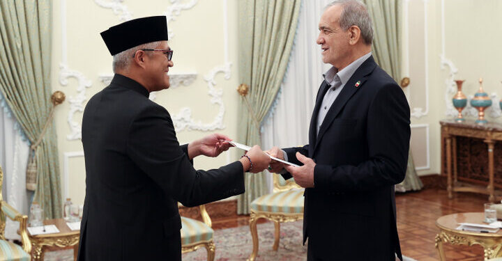 صدر پزشکیان: اسلامی اتحاد سے صہیونی مظالم روکے جا سکتے ہیں