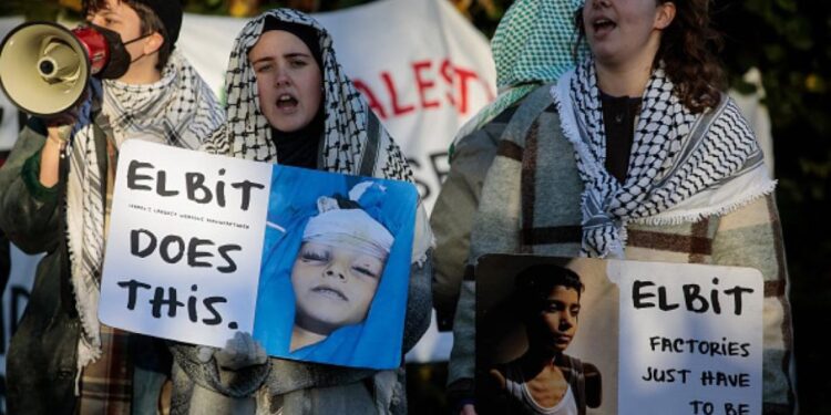 برطانوی کارکنان کے خلاف اسرائیلی اسلحہ ساز کمپنی پر حملے کا مقدمہ