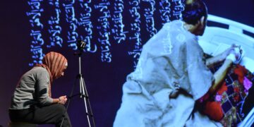 بیروت آرٹ نمائش: غزہ و جنوب لبنان کی خواتین کی استقامت کی داستان