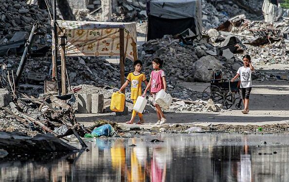 غزہ کا 85٪ بنیادی ڈھانچہ تباہ، شہر مکمل تباہی کے دہانے پر