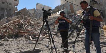 اسرائیل نے 75 فلسطینی صحافی گرفتار کیے، حراست میں بدترین تشدد جاری