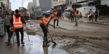 ویرانی کے درمیان امید، غزہ کا عزم: "ہم اسے پھر بنائیں گے!”