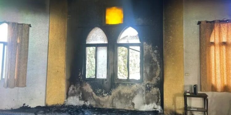 فلسطین میں عبادت گاہوں پر حملے کی صیہونی لہر جاری