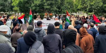 مراکش کے شہر طنجہ میں فلسطین اور سوڈان کے حق میں پر جوش یکجہتی ریلی