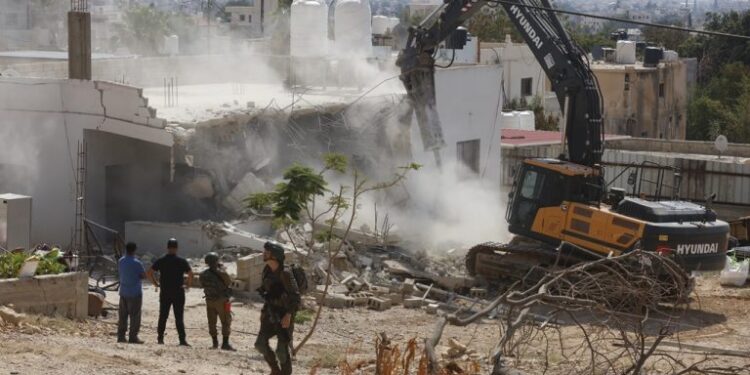 سلوان میں اسرائیلی فوج نے فلسطینی گھر مسمار کر دیا