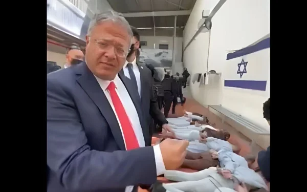 اسرائیلی وزیر بن گویر کی فلسطینی قیدیوں کو قتل کی دھمکی؛ ویڈیو وائرل