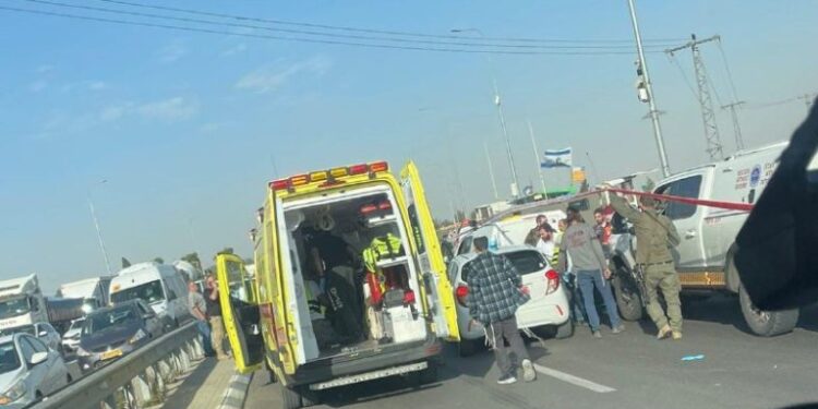 غرب اردن میں مزاحمتی حملہ: صہیونی فوجی ہلاک، دو فلسطینی شہید