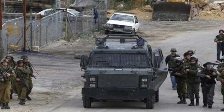 کرفیو کے بعد قابض فوج کی طوباس اور طمون میں چھاپہ مار کارروائیاں