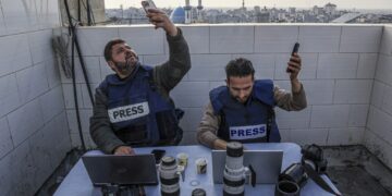 غزہ میں صحافیوں کی آزادی محدود، قابض فوج کی سخت نگرانی