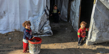 سن 2025ء، قتل، بھوک اور جبری گمشدگی کے سائے میں فلسطینی بچوں کے لیے تباہ کن سال رہا