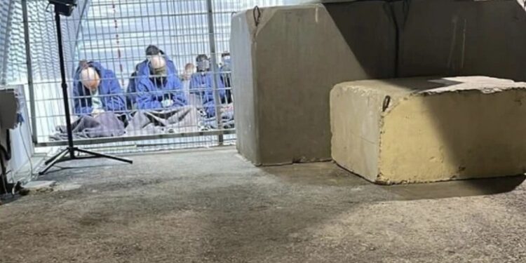 خواتین اور بچوں سمیت 9,300 فلسطینی اسرائیلی زندانوں میں بدترین حالات میں قید