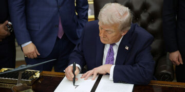 واشنگٹن کی انتقامی حکمتِ عملی، فلسطینیوں پر سفری پابندیوں کا نیا دور