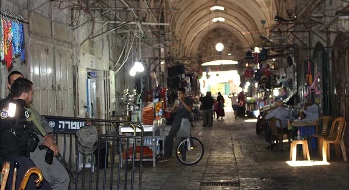 غاصب پولیس کی سکیورٹی میں 350 آبادکاروں کا مسجد اقصیٰ پر دھاوا