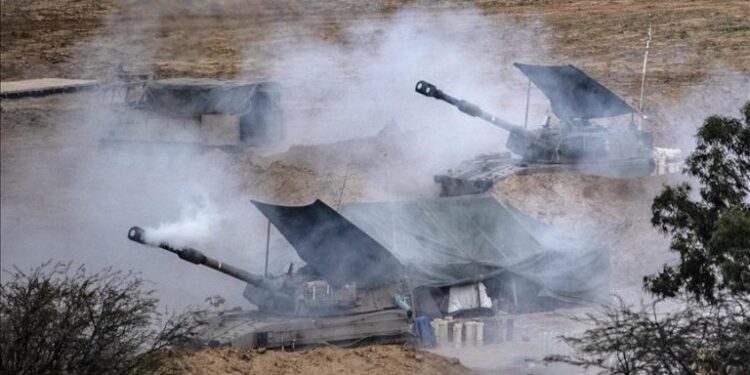 غزہ پر اسرائیلی بمباری کا نیا سلسلہ، خان یونس میں شہری زخمی