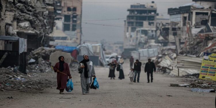 اسرائیلی بمباری جاری، خان یونس اور رفح میں شہری علاقوں پر تباہ کن حملے
