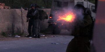 قلقیلیہ میں اسرائیلی فائرنگ، فلسطینی بچوں سمیت دو افراد زخمی