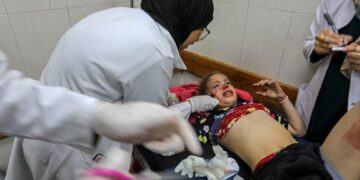 غزہ میں نہتے فلسطینیوں کا ہولناک قتل عام، 9 شہید