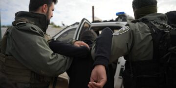 النقب میں اسرائیلی کریک ڈاؤن، ترابین گاؤں کے 24 نوجوان گرفتار