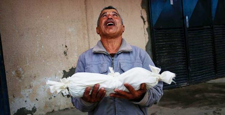 غزہ میں سردی اور طوفانی بارشیں، 7 بچے شہید، 7 ہزار خیمے تباہ