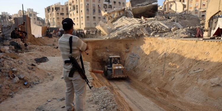 آخری قیدی کی بازیابی تک ہر ممکن کوشش کی جائے گی: حازم قاسم