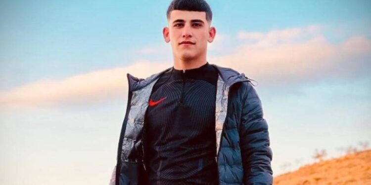 الخلیل میں قابض فوج کی اندھادھند فائرنگ، ایک نوجوان شہید اور دوسرا زخمی