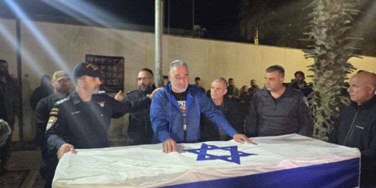 ٹرمپ نے آخری اسرائیلی قیدی کی لاش کی بازیابی میں حماس کے کردار کو تسلیم کیا